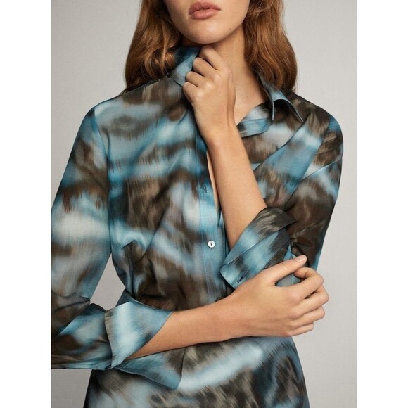 Massimo Dutti Tops - Massimo Dutti Tie Dye Sheer Collared Button Down Blouse Blue Womens Size 2 NWT’s